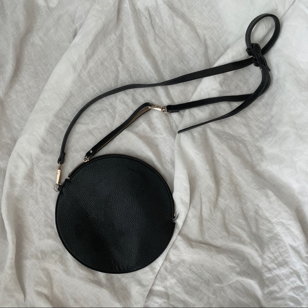 REMI/REID Circle Small Purse